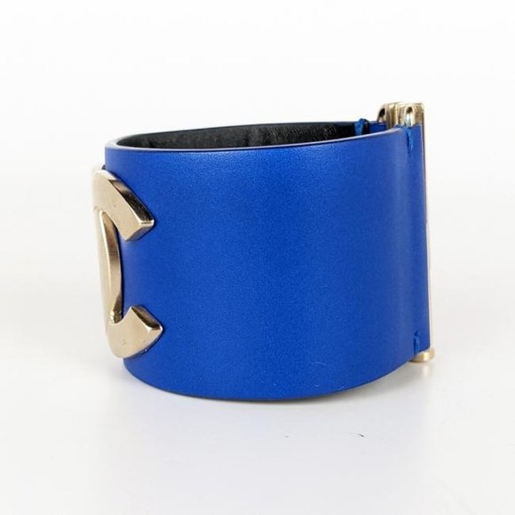 SOLD Chanel Blue Leather CC Cuff Bracelet - Picture 3 of 5